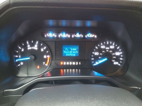 Used 2017 Ford F250 XL w/ Snow Plow/Camper Package image 20