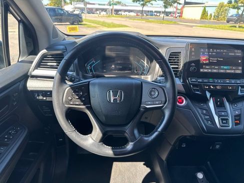 Certified 2024 Honda Odyssey EX-L image 24