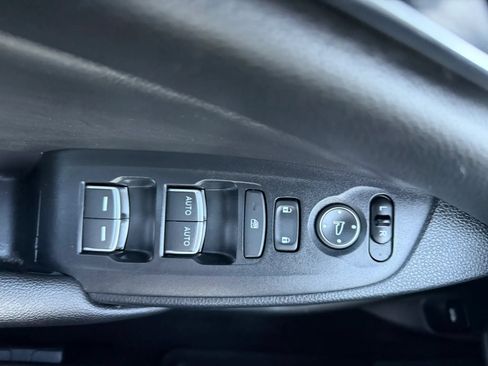 Used 2019 Honda Accord EX image 24