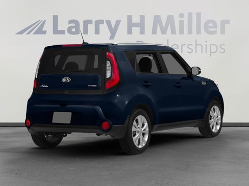 Used 2016 Kia Soul ! image 2
