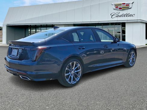 Used 2022 Cadillac CT5 Sport image 5