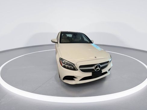 Used 2021 Mercedes-Benz C 300 4MATIC Sedan image 2