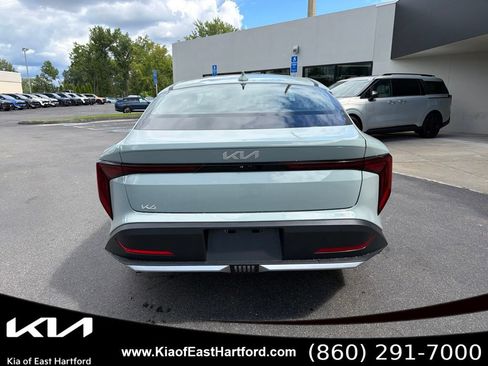 New 2026 Kia K4 FWD image 9