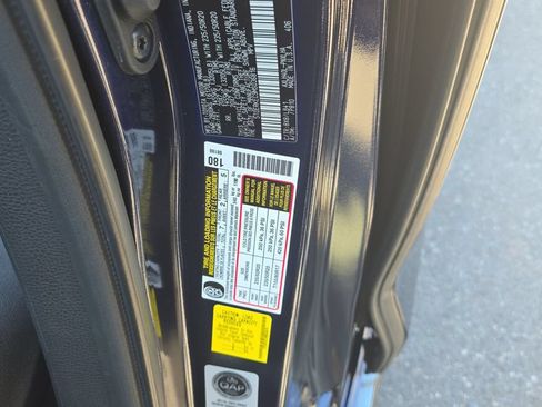 Used 2021 Toyota Sienna Platinum FWD image 29