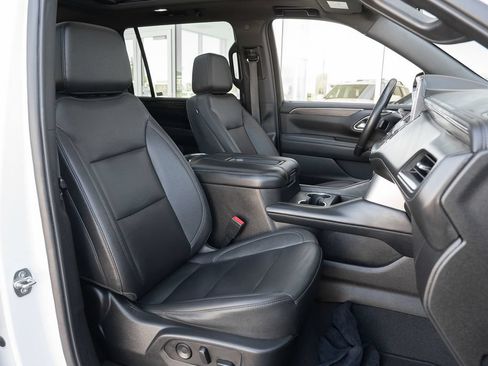Used 2023 Chevrolet Suburban Z71 AWD/4WD image 49