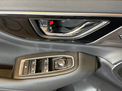 Used 2024 Subaru Legacy Limited image 17