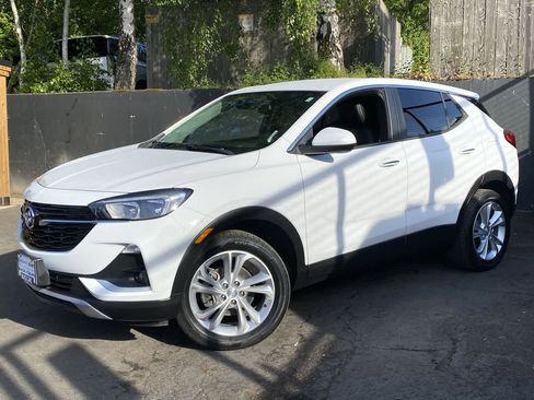 Used 2020 Buick Encore GX Preferred AWD/4WD image 1