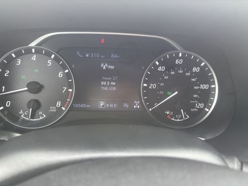 Used 2024 Nissan Frontier SV w/ SV Convenience Package AWD/4WD image 15