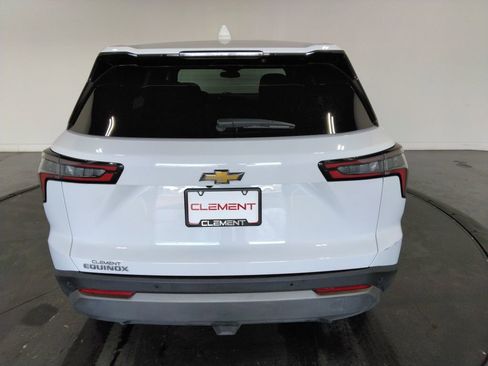 Used 2025 Chevrolet Equinox LT FWD image 7
