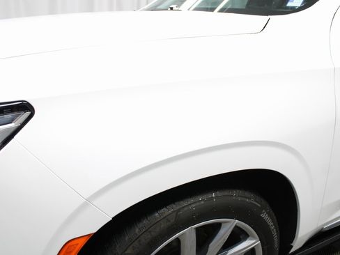 Used 2023 Cadillac Escalade Premium Luxury Platinum image 61