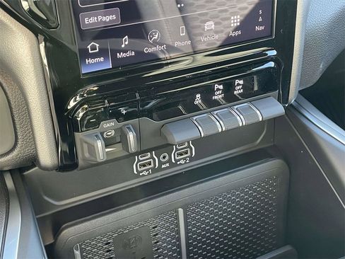 New 2026 RAM 1500 Laramie w/ Night Edition image 79