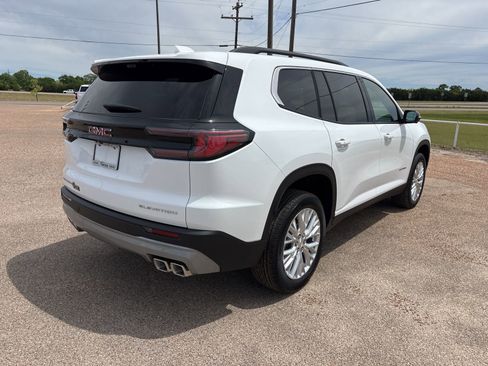 New 2026 GMC Acadia Elevation image 6
