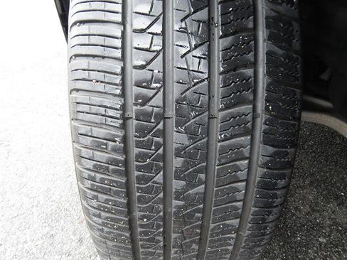 Used 2024 Mercedes-Benz GLE 350 4MATIC image 23