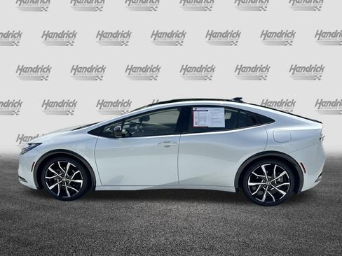 Certified 2023 Toyota Prius Prime FWD image 7