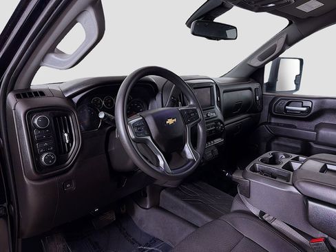 Used 2023 Chevrolet Silverado 2500 Custom w/ Custom Convenience Package image 14