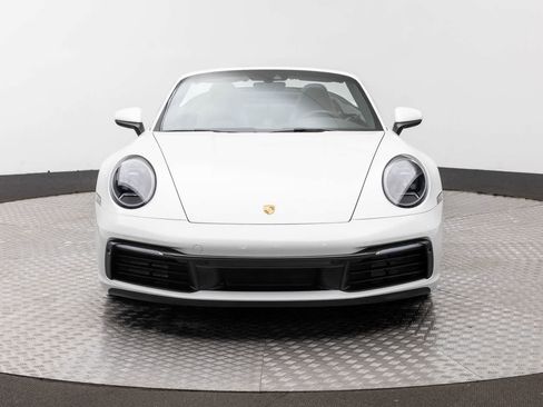 Used 2020 Porsche 911 Carrera RWD image 6