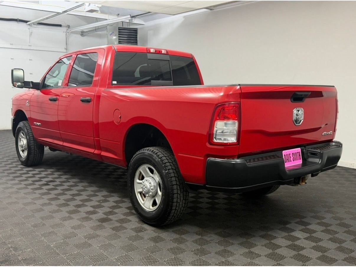 Used 2022 RAM 3500 Tradesman AWD/4WD image 3