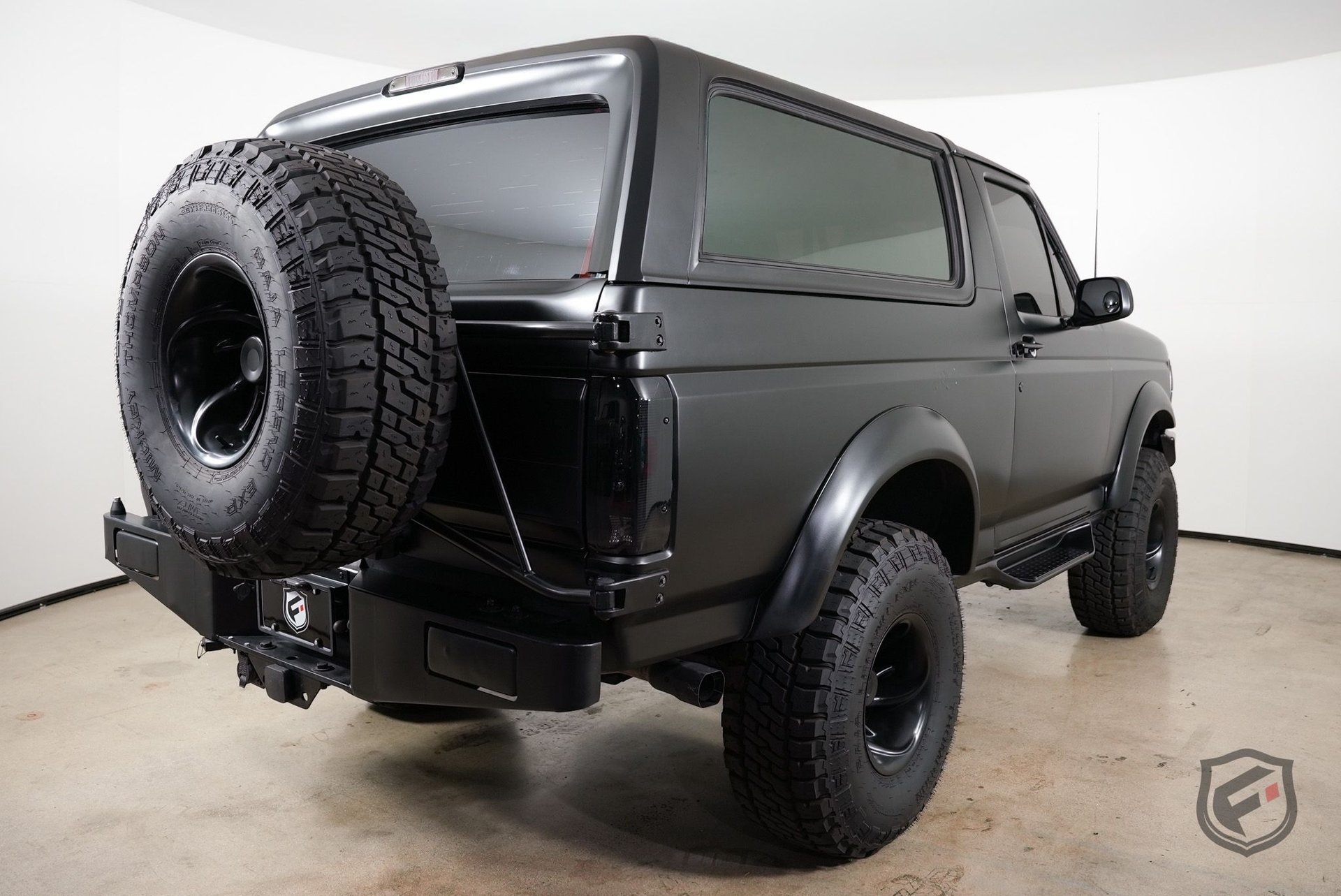 Used 1996 Ford Bronco Eddie Bauer AWD/4WD image 9