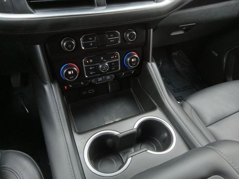 Used 2024 Chevrolet Tahoe LT image 17