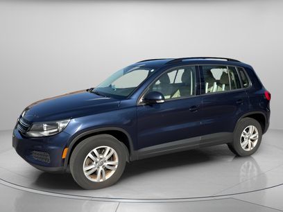 Used 2016 Volkswagen Tiguan SE