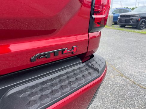 Used 2023 GMC Canyon AT4 AWD/4WD image 5