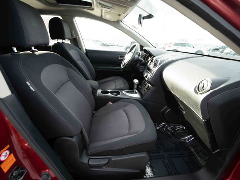 Used 2009 Nissan Rogue SL w/ Premium Pkg image 27