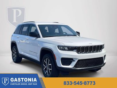New 2027 Jeep Grand Cherokee Laredo