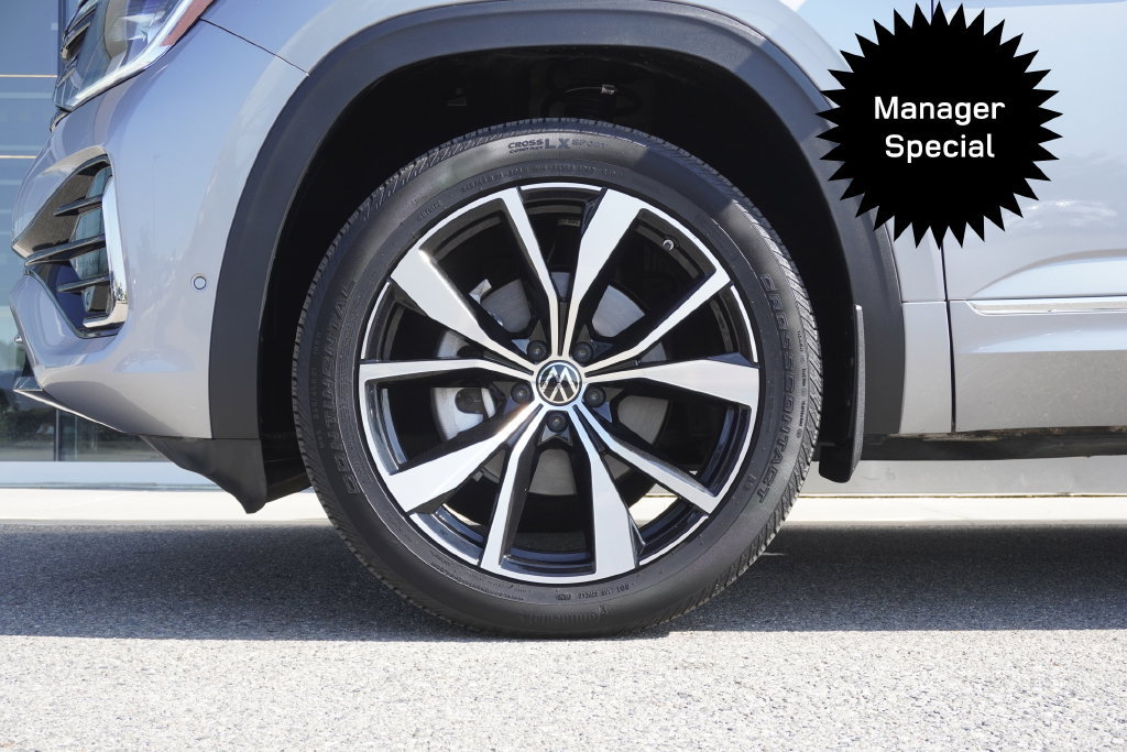 Used 2024 Volkswagen Atlas Cross Sport SEL Premium R-Line AWD/4WD image 32