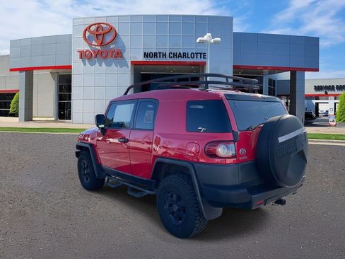 Used 2012 Toyota FJ Cruiser 4WD image 7