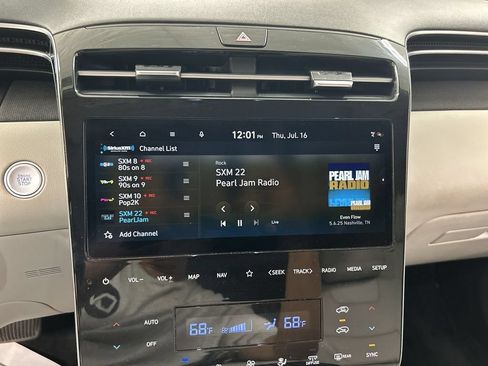 Used 2023 Hyundai Tucson SEL AWD/4WD image 14