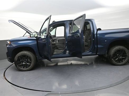 Used 2021 Chevrolet Silverado 1500 LT Trail Boss w/ Bed Protection Package image 38