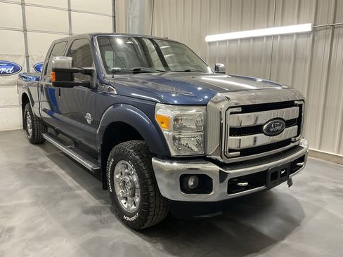 Used 2016 Ford F250 Lariat w/ Chrome Package image 1