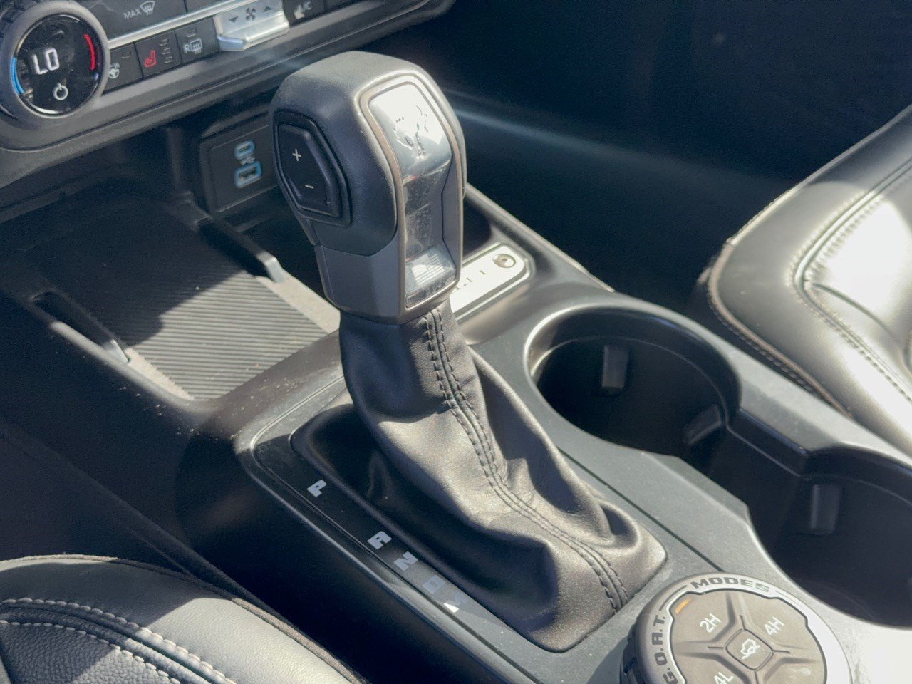 Used 2025 Ford Bronco Outer Banks AWD/4WD image 21