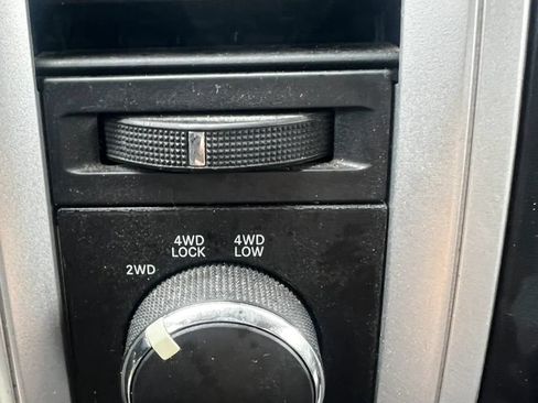 Used 2010 Dodge Ram 1500 Truck SLT AWD/4WD image 19