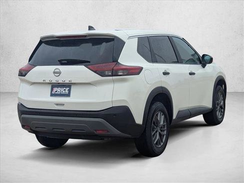 Used 2023 Nissan Rogue S FWD image 5
