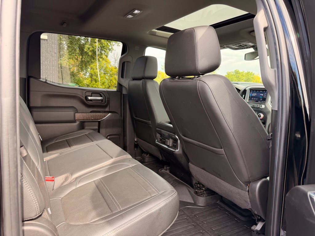 Used 2022 GMC Sierra 1500 Denali w/ Denali Premium Package AWD/4WD image 30