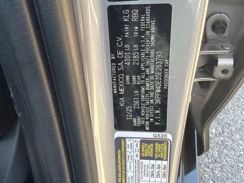 Used 2025 Kia K4 GT-Line w/ GT-Line Premium Package FWD image 3