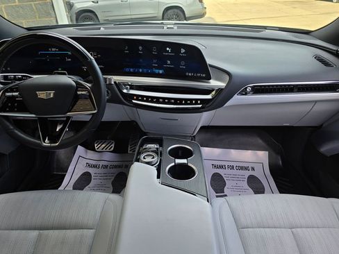 Used 2023 Cadillac Lyriq 2WD image 22