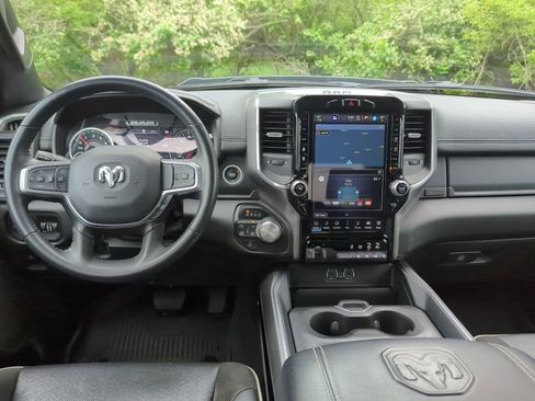 Used 2023 RAM 1500 Laramie AWD/4WD image 34