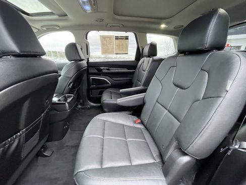 Used 2024 Kia Telluride SX image 27