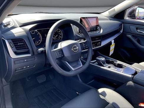 New 2026 Nissan Rogue Dark Armor FWD image 7
