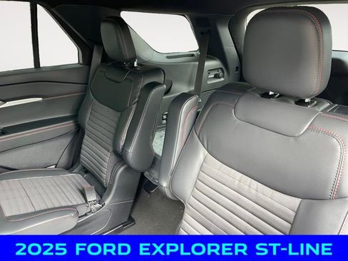 New 2025 Ford Explorer ST-Line image 13