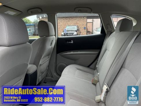 Used 2011 Nissan Rogue S AWD/4WD image 12