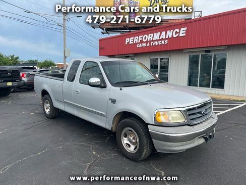 Used 2002 Ford F150 XLT RWD image 1