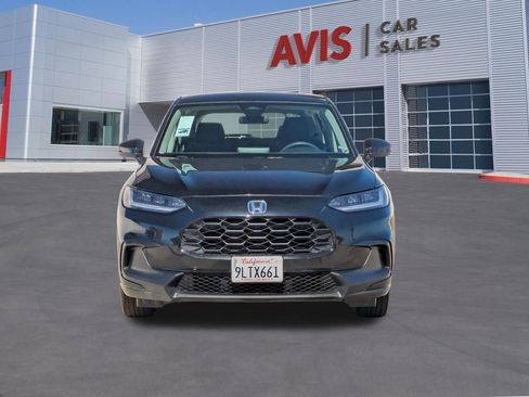 Used 2025 Honda HR-V LX image 2