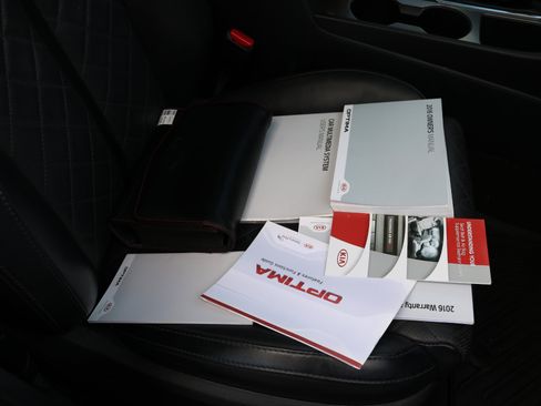 Used 2016 Kia Optima SX w/ Chrome Wheel Package image 45