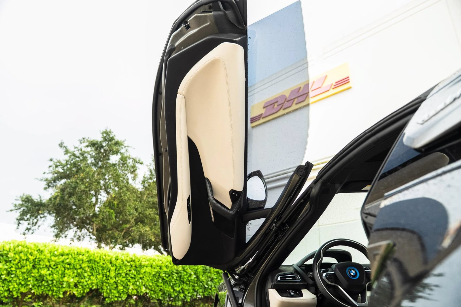 Used 2019 BMW i8 Roadster AWD/4WD image 20