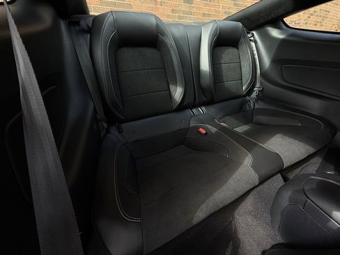 Used 2021 Ford Mustang Shelby GT500 w/ Technology Package image 27