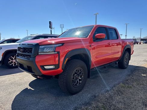 Used 2026 Nissan Frontier PRO-4X w/ Pro Premium Package image 1