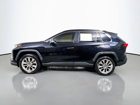 Used 2021 Toyota RAV4 Limited image 9